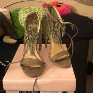 Olive tie up pumps